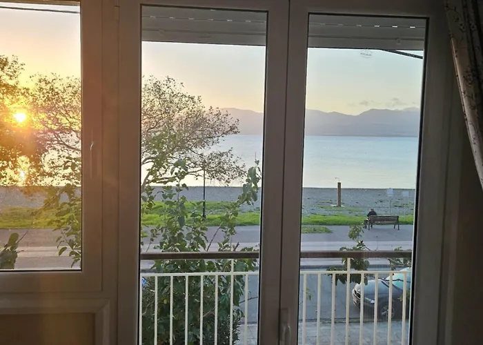 Nafpaktos Beach House Sea View Apartment First Floor